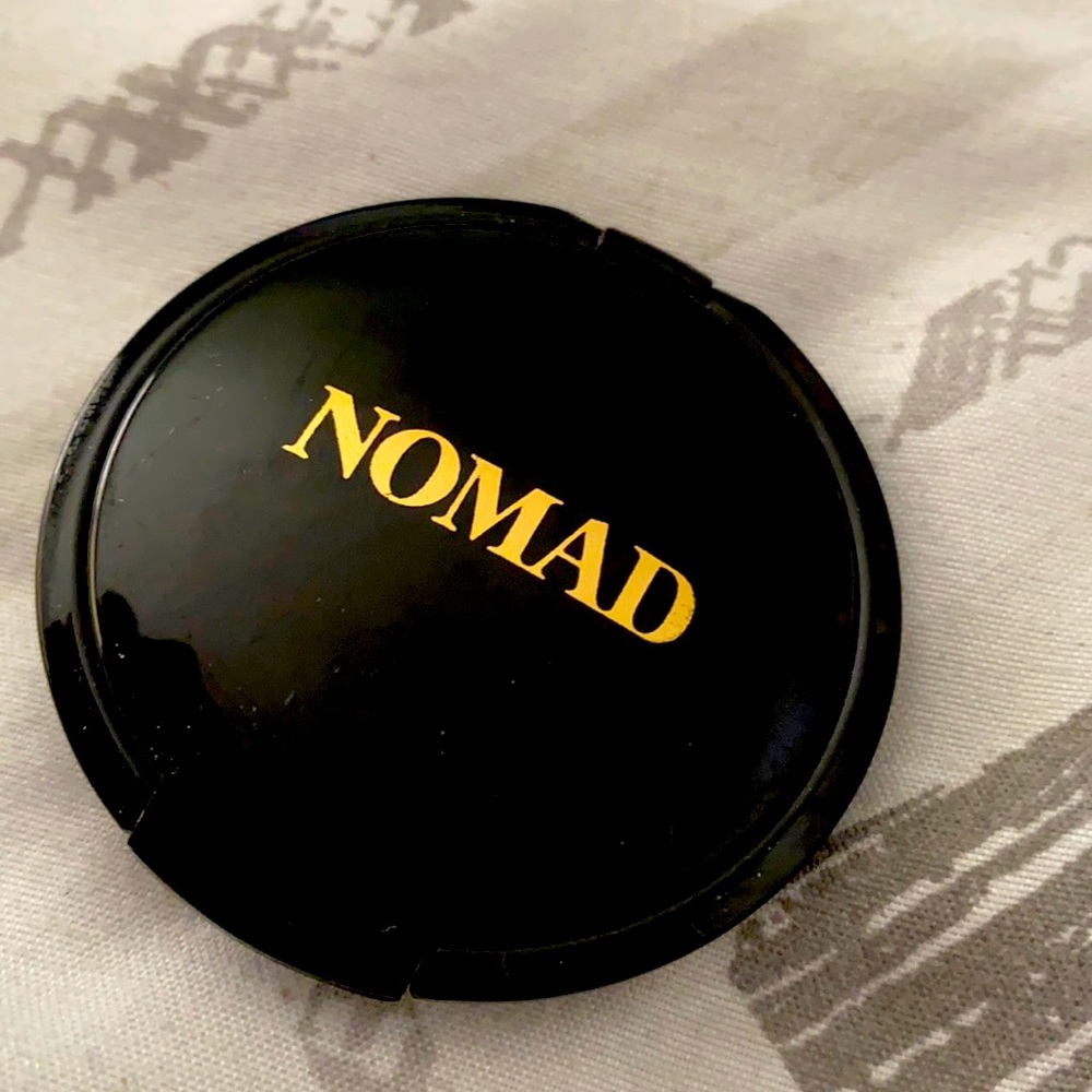 Eye shadow